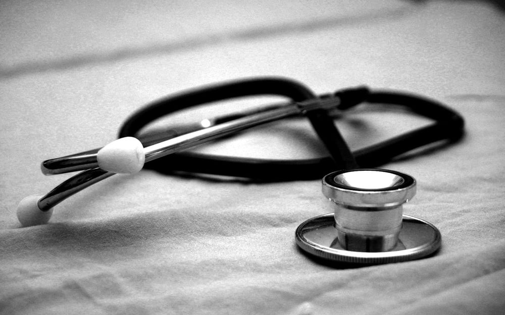 Posso ser demitido estando de atestado médico?